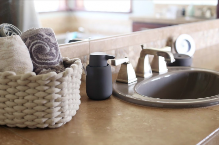 Distributeur Savon Design Sono Blomus Chic Dame Deco